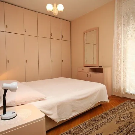 Apartament 2668a *